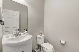 135 Mary Max Cir, San Marcos, TX 78666 - Photo 16