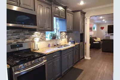 1915 Canterbury Street, Austin, TX 78702 - Photo 4