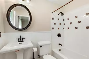 6101 Harwin Ln, Austin, TX 78745 - Photo 12