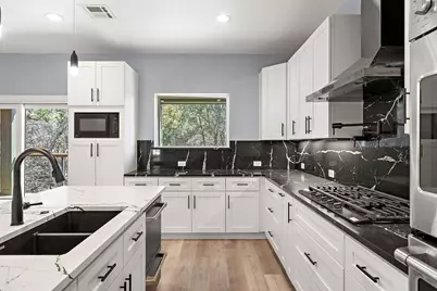 3013 Clark Avenue, Lago Vista, TX 78645 - Photo 14