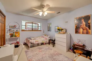 202 Ridgewood Dr, Georgetown, TX 78628 - Photo 26