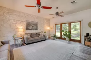 202 Ridgewood Dr, Georgetown, TX 78628 - Photo 6