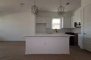 13104 Incline Dr, Austin, TX 78652 - Photo 4