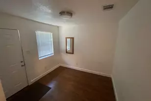 1113 E 3rd St, Austin, TX 78702 - Photo 6