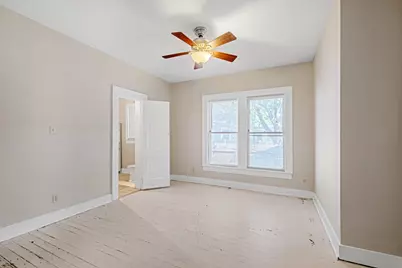807 E 45 Street, Austin, TX 78751 - Photo 16