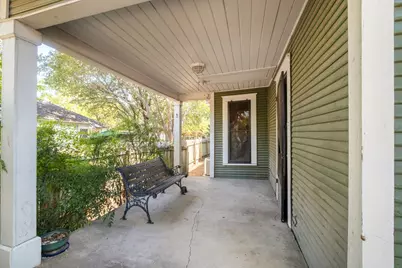 807 E 45 Street, Austin, TX 78751 - Photo 24