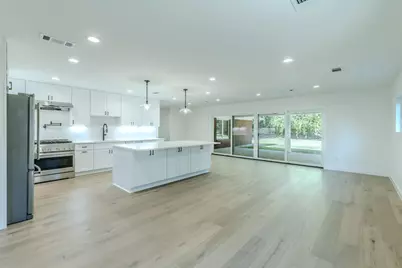 1908 Maple Avenue, Austin, TX 78722 - Photo 6