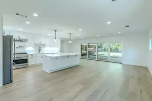 1908 Maple Ave, Austin, TX 78722 - Photo 6
