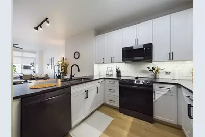 54 Rainey Street #415, Austin, TX 78701 - Photo 2