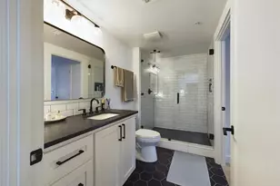 54 Rainey St, Austin, TX 78701 - Photo 10