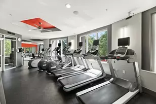 54 Rainey St, Austin, TX 78701 - Photo 22