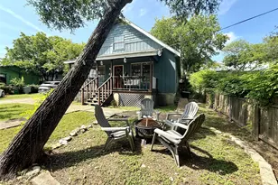 1609 W 11th St, Austin, TX 78703 - Photo 2