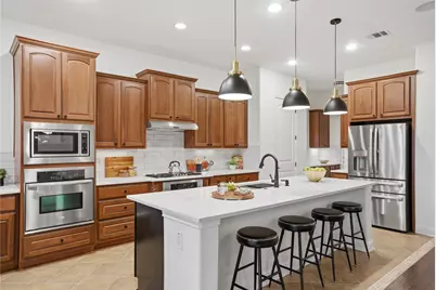 105 Edinburgh Isle Court, Lakeway, TX 78738 - Photo 12