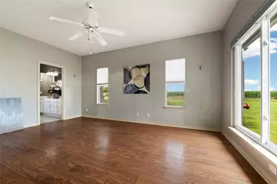 1005 E Buttercup Road, Taylor, TX 76574 - Photo 16