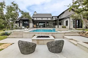 488 Dario Dr, Dripping Springs, TX 78620 - Photo 2