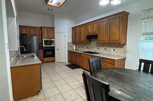 2900 Winding Shore Ln, Pflugerville, TX 78660 - Photo 8
