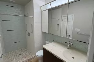 1204 W 39th St, Austin, TX 78756 - Photo 24