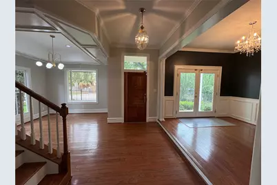 1204 W 39th Street, Austin, TX 78756 - Photo 2