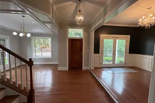1204 W 39th St, Austin, TX 78756 - Photo 2