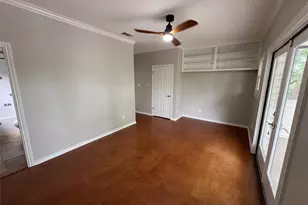 1204 W 39th St, Austin, TX 78756 - Photo 28