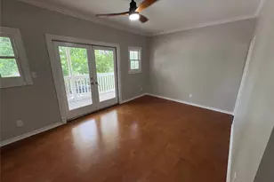 1204 W 39th St, Austin, TX 78756 - Photo 26
