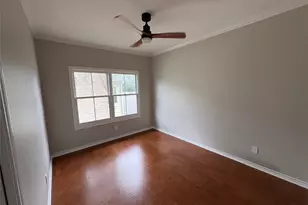 1204 W 39th St, Austin, TX 78756 - Photo 22