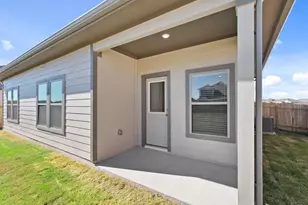 241 Red Tail Hawk Ln, Cedar Creek, TX 78612 - Photo 26