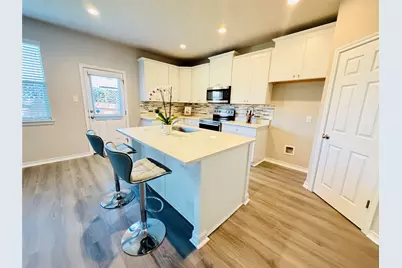 533 Appalachian Trail #116, Leander, TX 78641 - Photo 6