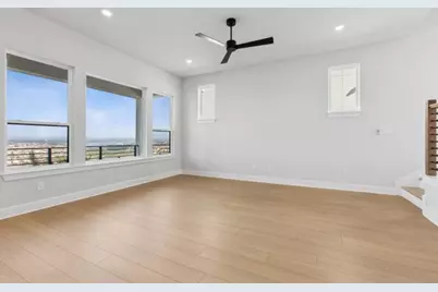 10 Maybury Way, Lakeway, TX 78738 - Photo 4