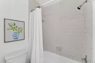 800 Saunders Dr, Round Rock, TX 78664 - Photo 16