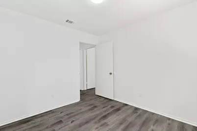 800 Saunders Drive, Round Rock, TX 78664 - Photo 18