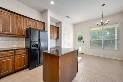 1809 Hidden Springs Path, Round Rock, TX 78665 - Photo 10