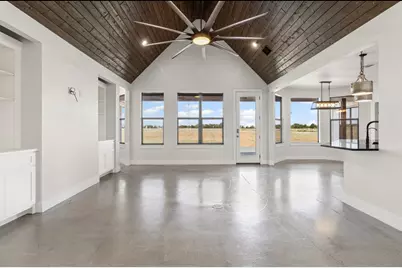 821 Silent Valley Road, Lockhart, TX 78644 - Photo 6