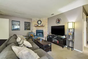 12301 Deer Falls Dr, Austin, TX 78729 - Photo 4