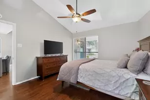 8821 Honeysuckle Trail W, Austin, TX 78759 - Photo 22