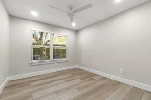 1509 Braes Ridge Dr, Austin, TX 78723 - Photo 10