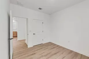 207 Smokestack Ln, Georgetown, TX 78633 - Photo 16