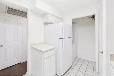 501 W 26th Street #314, Austin, TX 78705 - Photo 16