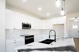 107 KEAHI COURT, Bastrop, TX 78602 - Photo 20