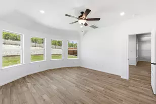 7005 Cliff Rose Dr, Spicewood, TX 78669 - Photo 4