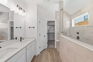 7005 Cliff Rose Dr, Spicewood, TX 78669 - Photo 16