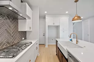 112 High Vly Dr, Liberty Hill, TX 78642 - Photo 10