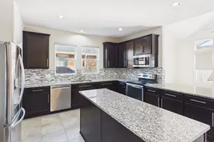 310 Hibiscus Dr, Hutto, TX 78634 - Photo 1