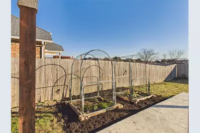 310 Hibiscus Drive, Hutto, TX 78634 - Photo 36