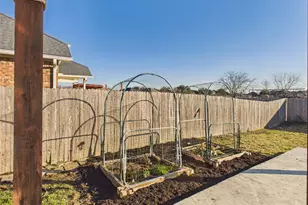 310 Hibiscus Dr, Hutto, TX 78634 - Photo 36