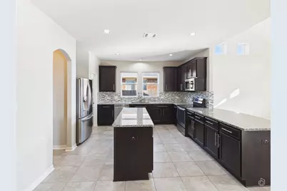 310 Hibiscus Drive, Hutto, TX 78634 - Photo 8