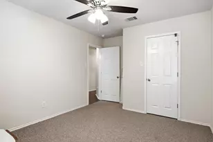 1215 Utopia Ln, Hutto, TX 78634 - Photo 20
