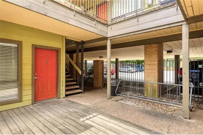 908 Poplar Street #105, Austin, TX 78705 - Photo 20