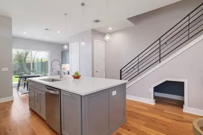 1103 Saucedo Street #B, Austin, TX 78721 - Photo 10