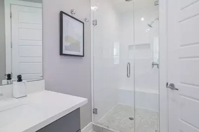 1103 Saucedo Street #B, Austin, TX 78721 - Photo 16